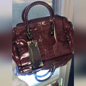 Elegant Burgundy Leather Handbag